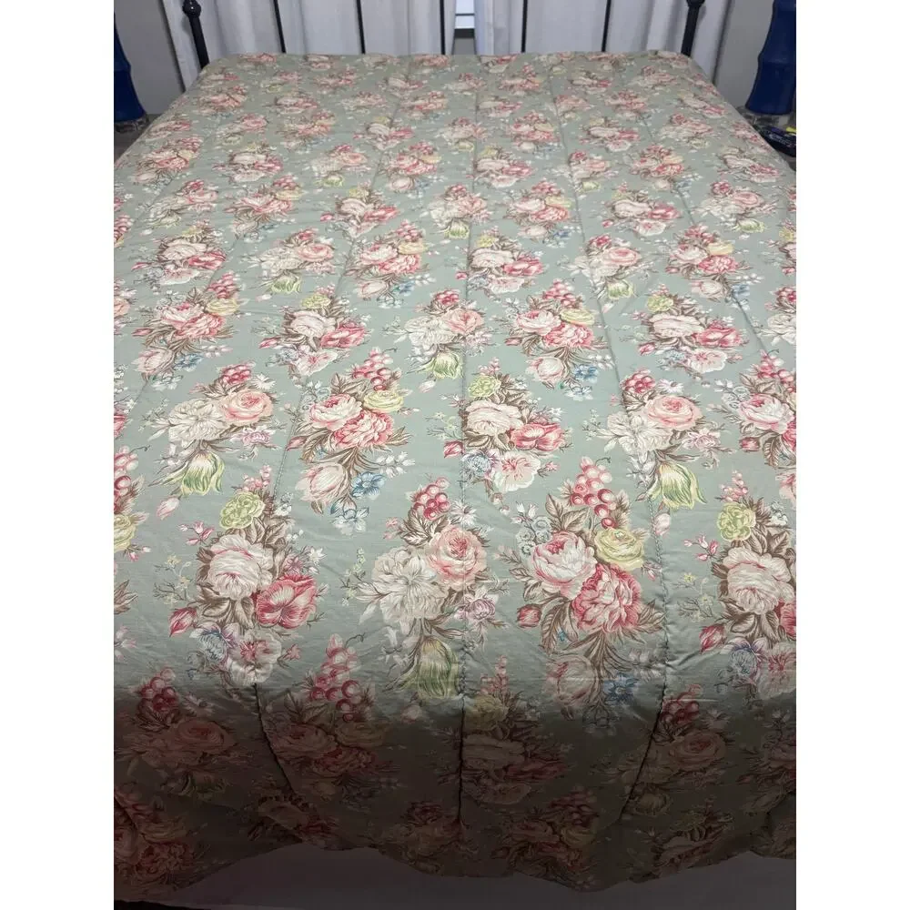 Ralph Lauren Charlotte Vintage Cottage Rose Comforter F / Q